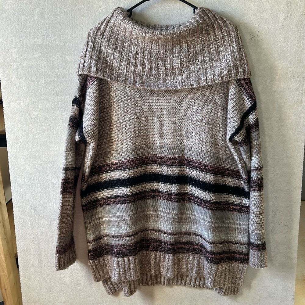 Mossimo Supply co. Sweater. Size XXL